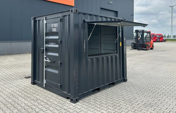 10ft Bar / Kiosk Container – New