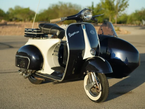 1964 Vespa VBB 150 w/Sidecar