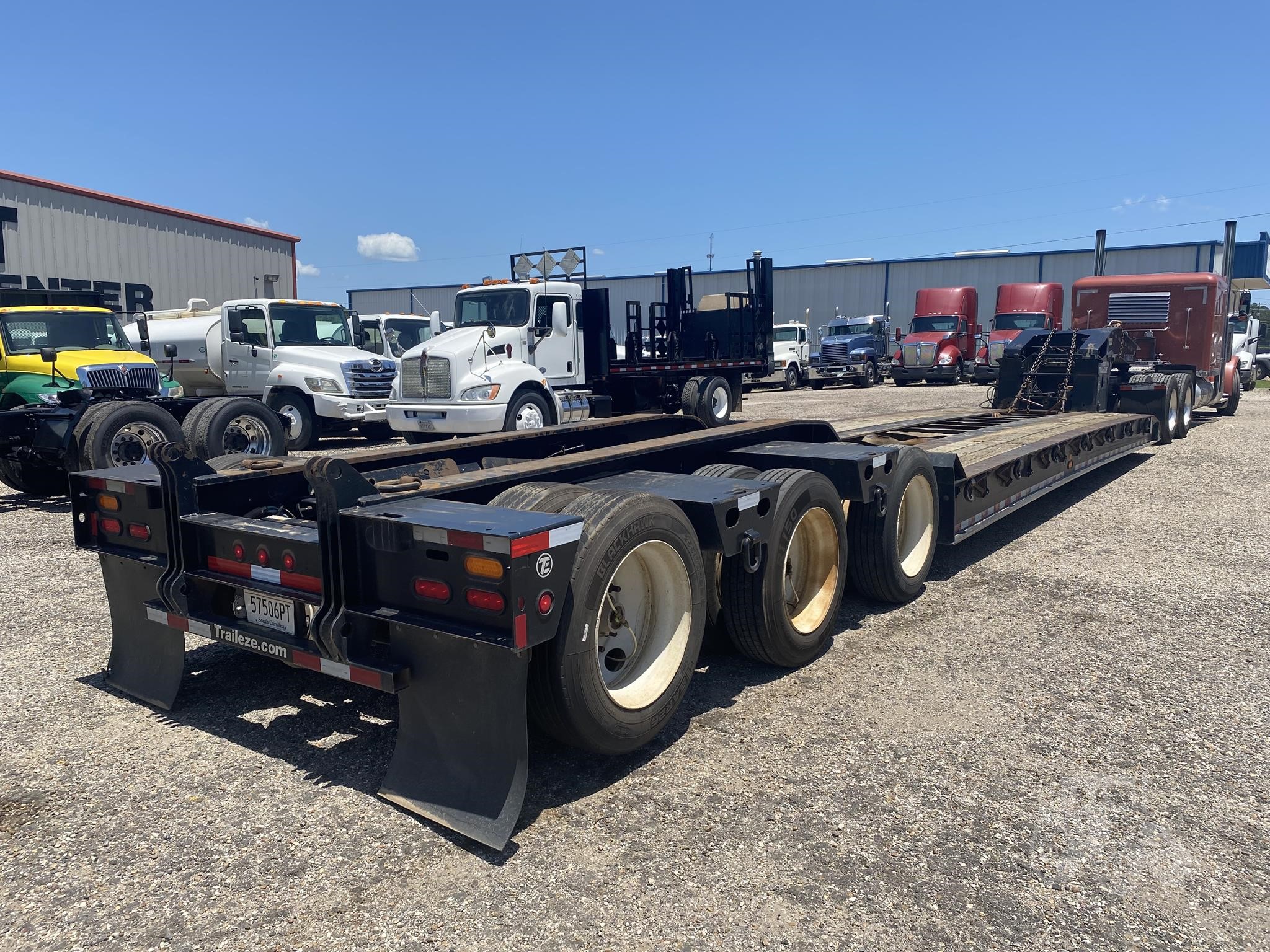 2018 TRAIL-EZE TE110DG – Detachable Lowboy Trailer