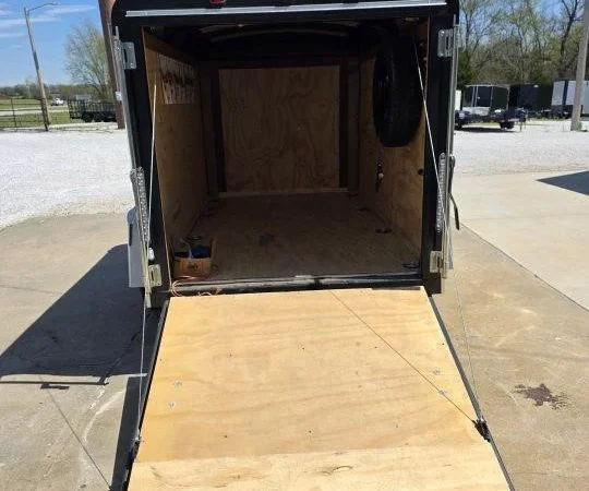 2022 INTERSTATE TRAILERS 8 ft x 60 in – Single Axle Cargo Trailer