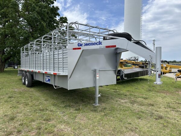 2026 GOOSENECK 24 ft x 80 in – Steel Bar Top Stock Trailer