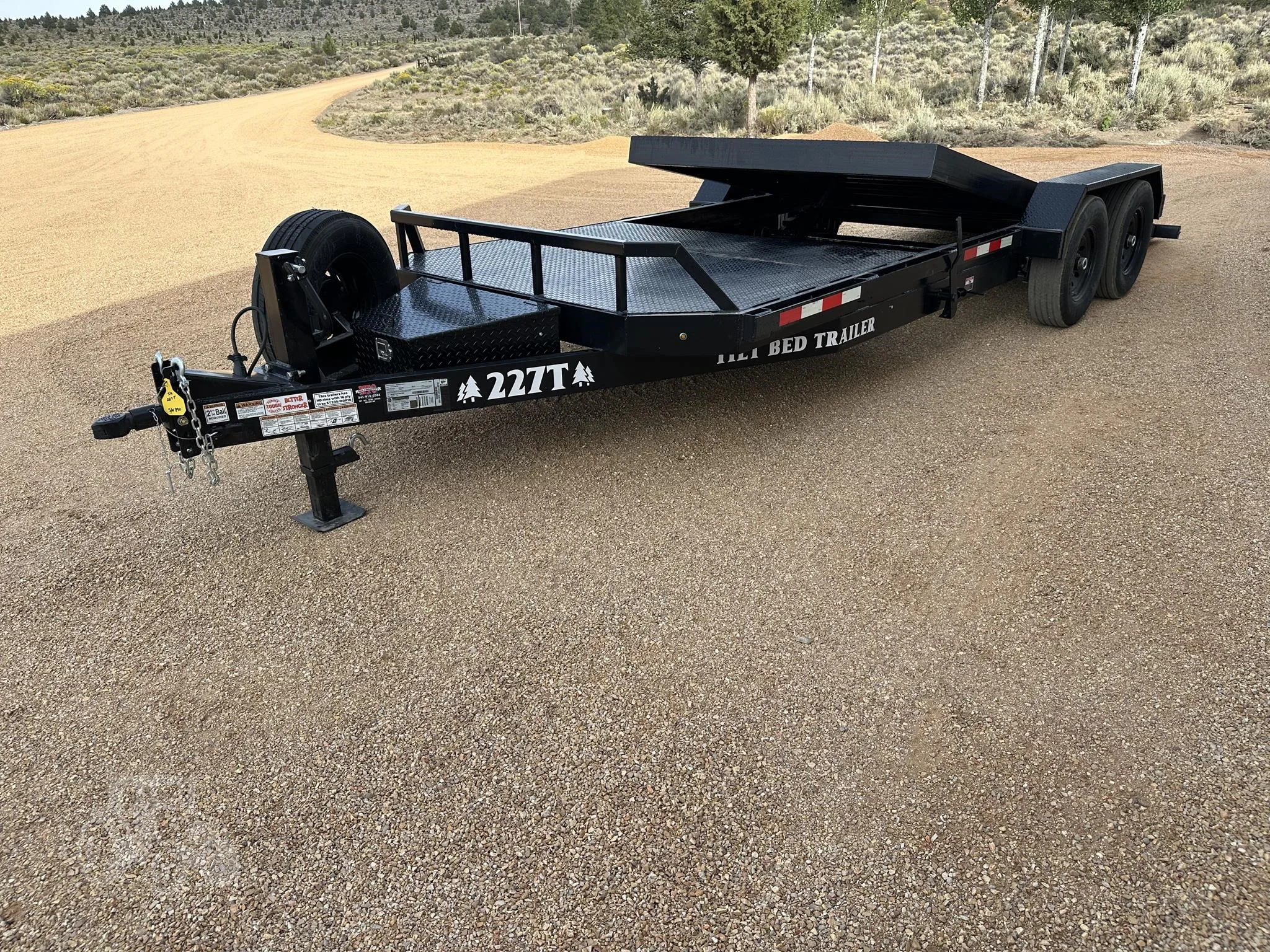 2026 INDUSTRIAS AMERICA 227T – Tilt Bed Trailer
