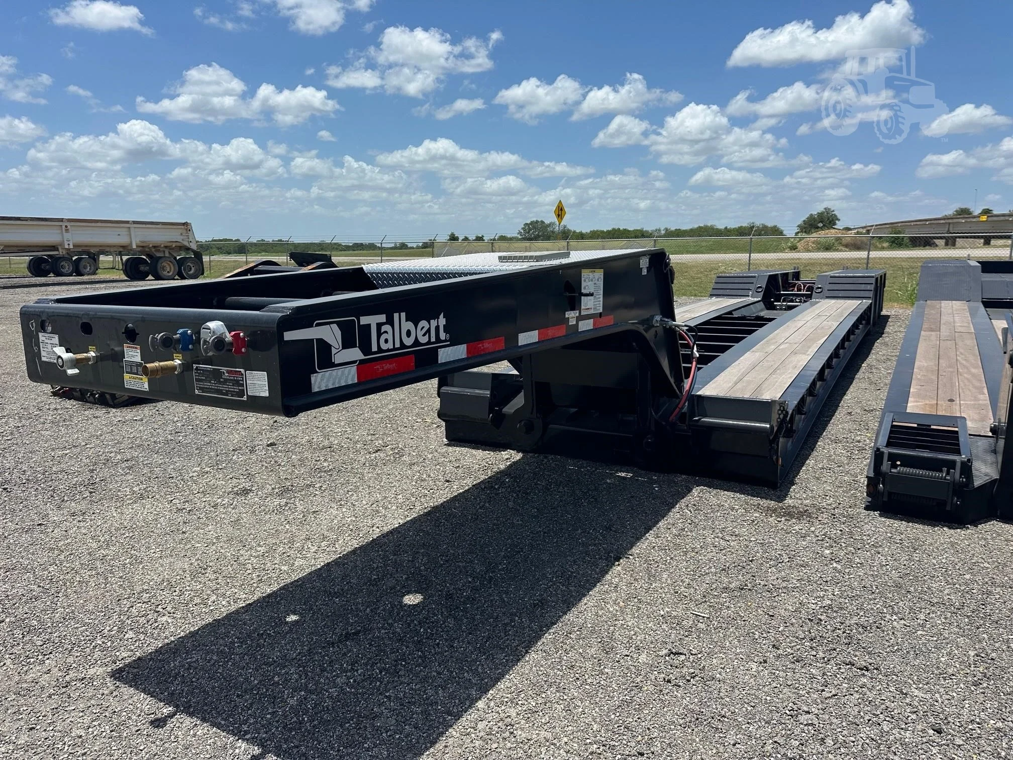 2026 TALBERT 53 ft x 102 in – 60 Ton RGN Low Boy