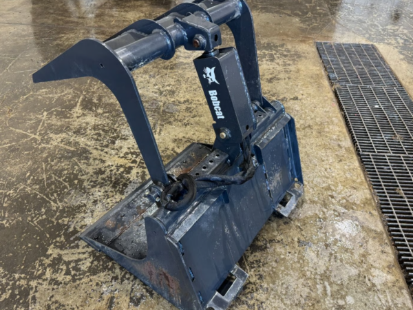 Bobcat 36" Grapple Bucket