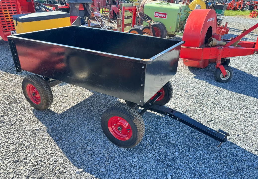 Metal Lawn Utility Wagon