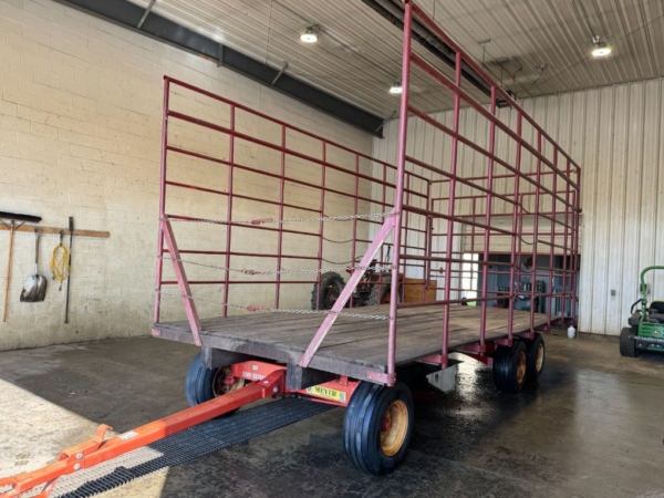 Meyer 9x20 Hay Rack Wagon (Tandem Gear)
