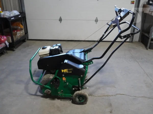 Ryan 544910A – 2006 Walk Behind Aerator