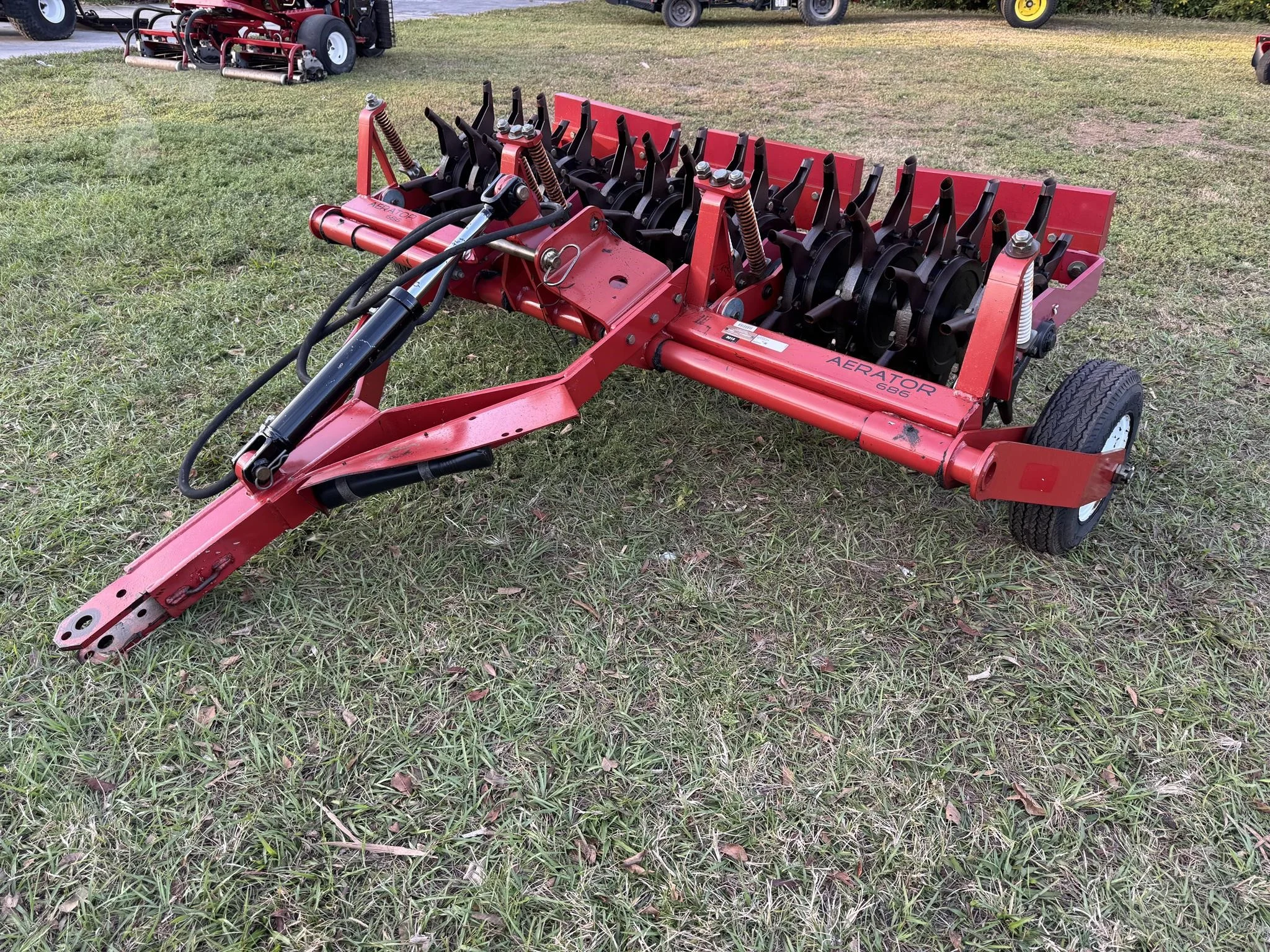 Toro 686 – 2015 Core Aerator